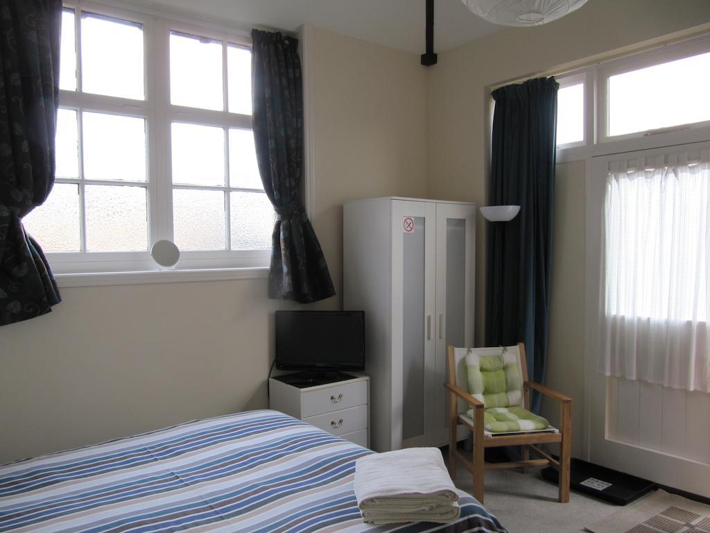 The Royal Oak Otel Weymouth Oda fotoğraf